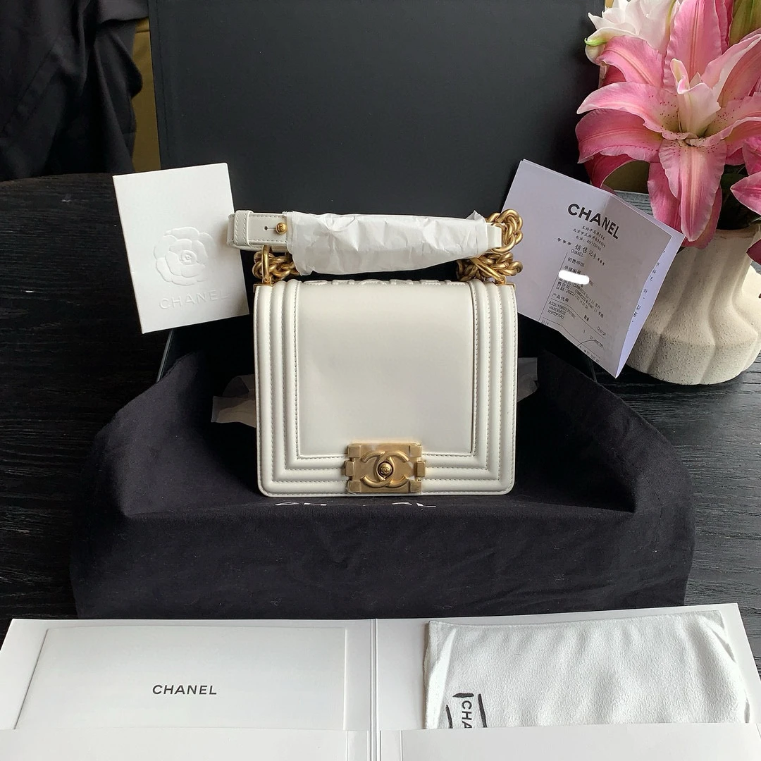 99新 Chanel/香奈儿 /22C leboy金扣 白雪公主 芯片款/sp18678