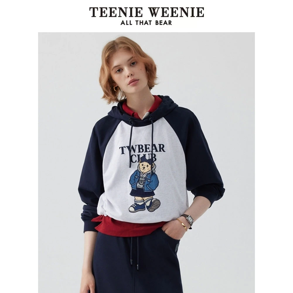 TeenieWeenie小熊24短款连帽套头撞色插肩袖卫衣女士TTMW243803P