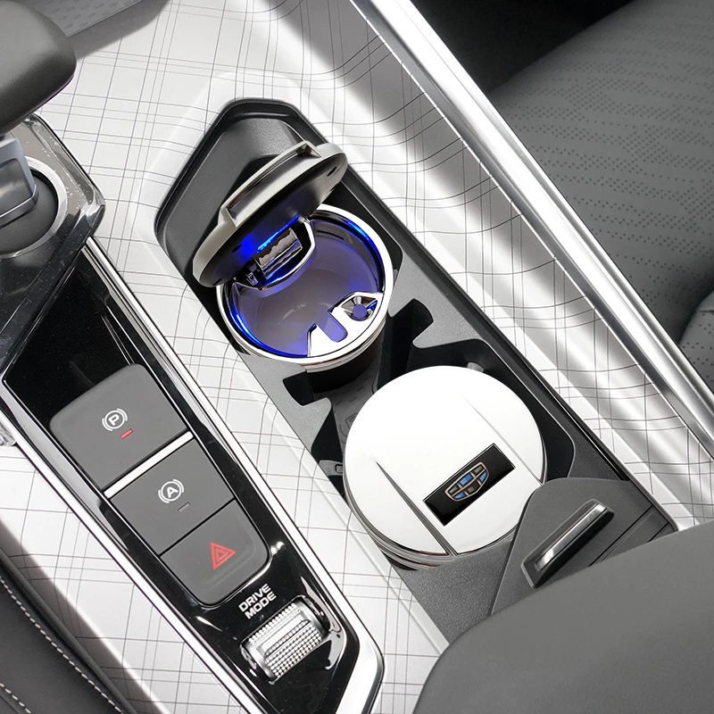 适用于2022款吉利星瑞改装专用车载烟灰缸多功能夜光车内汽车用品