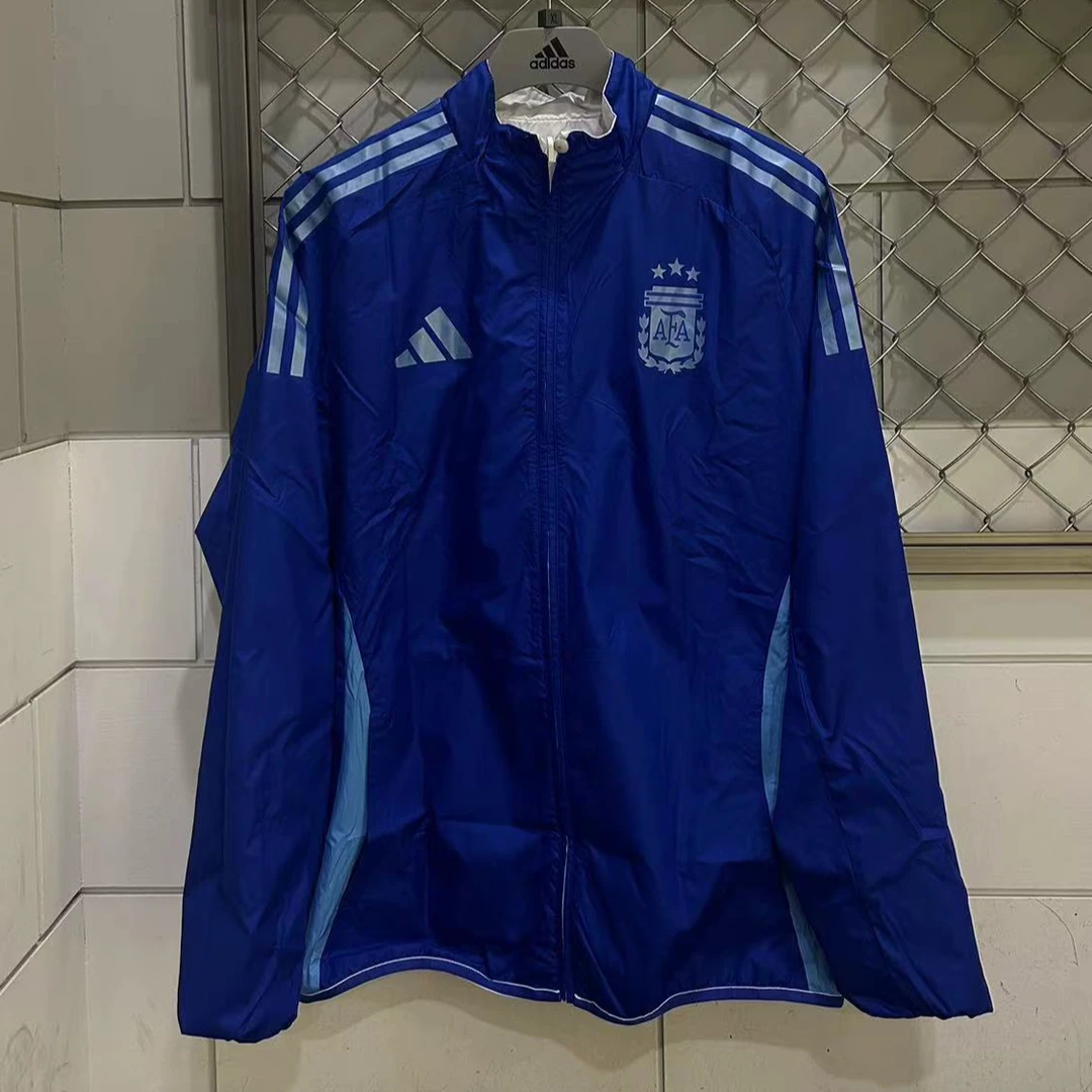 Adidas三叶草蓝色休闲时尚透气阿根廷队足球出场夹克外套  IW0219