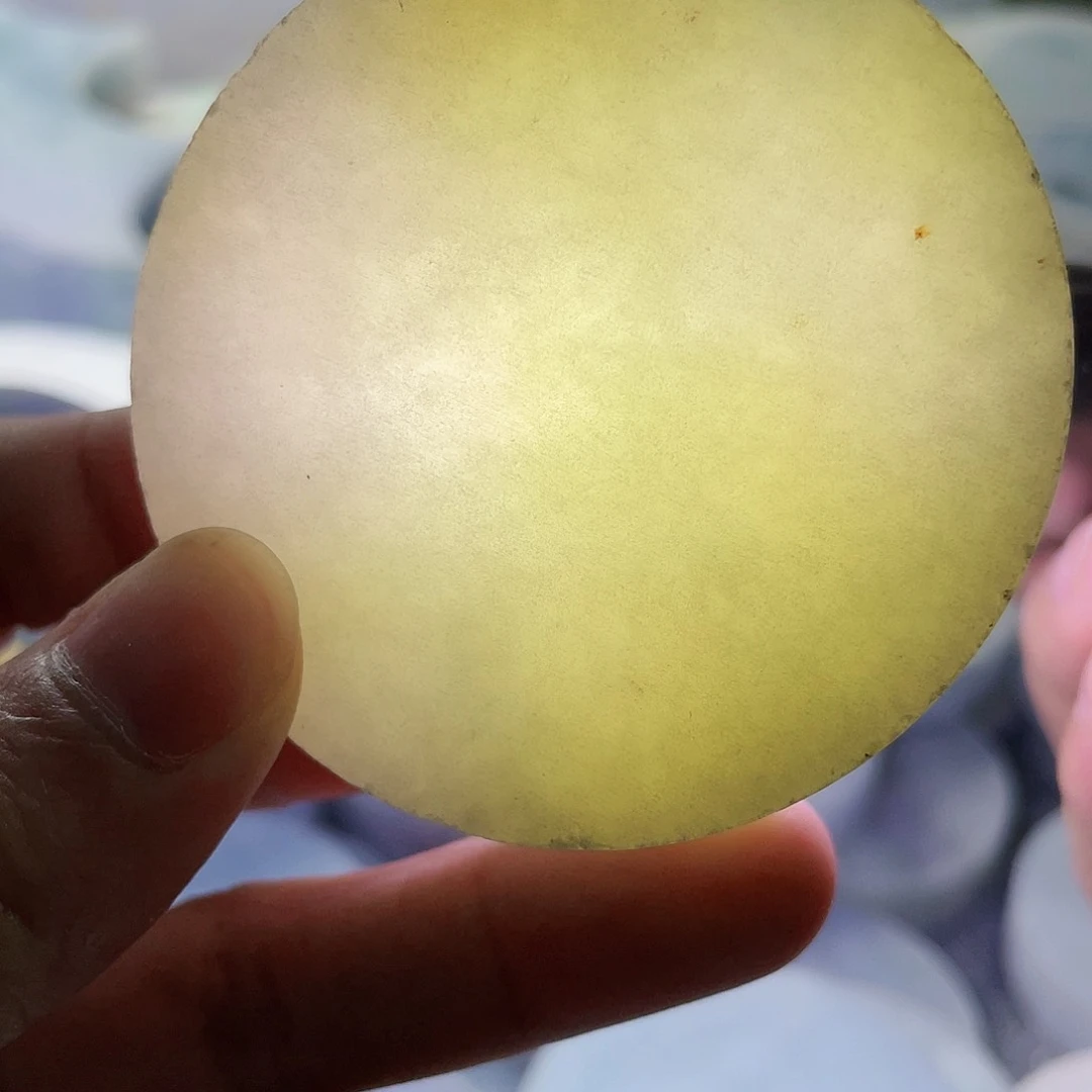 翡翠颈饰未镶嵌毛料91