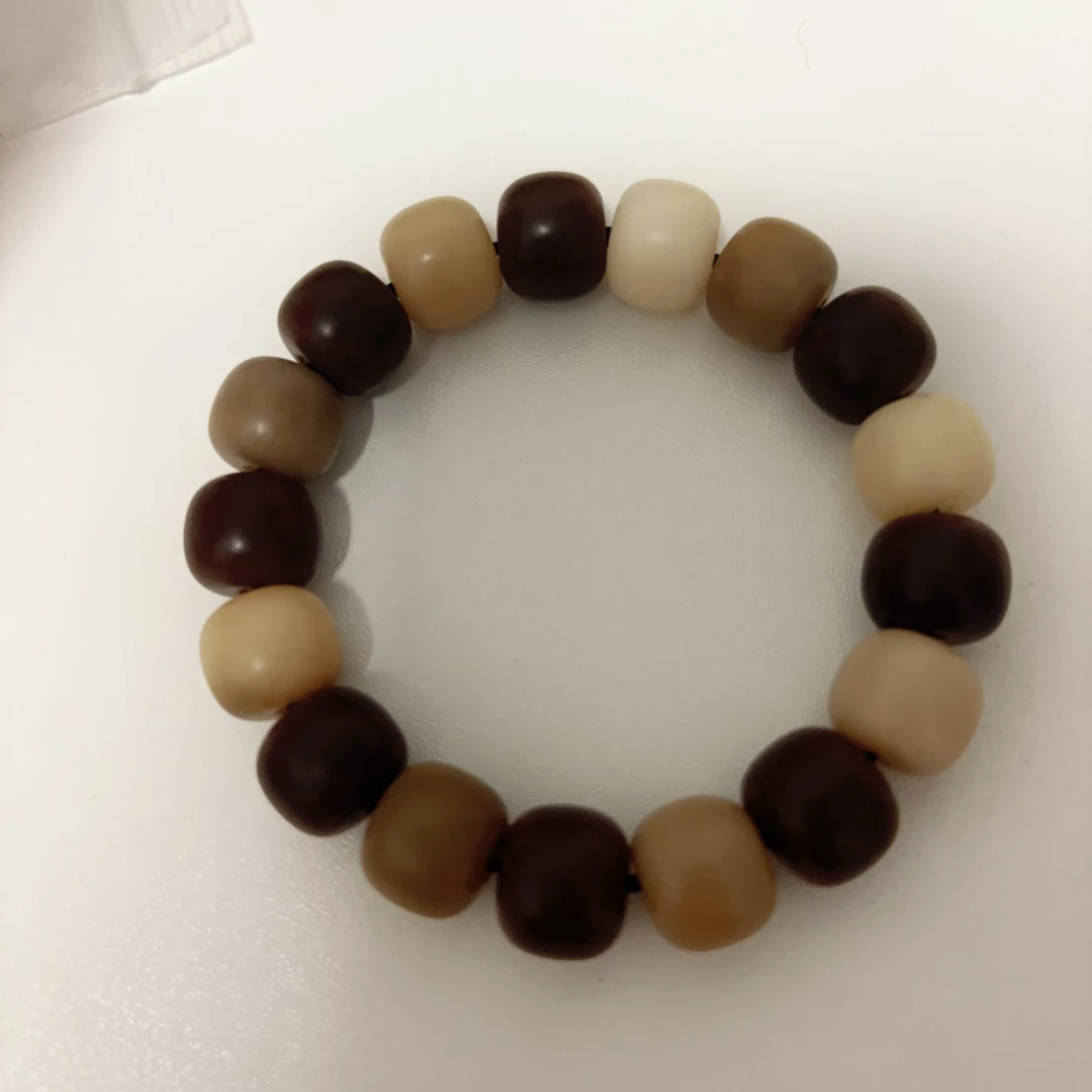 【孤品老料】13mm的纯天然原生态老料有风化痕迹菩提根手串