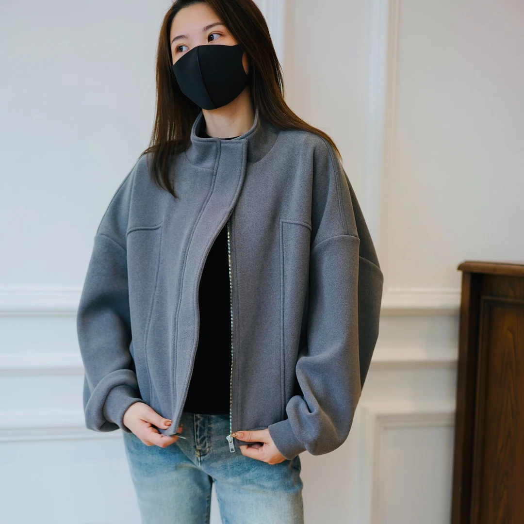 双木偶短外套休闲洋气短款上衣宽松立领纯色上装秋季女保暖时尚感