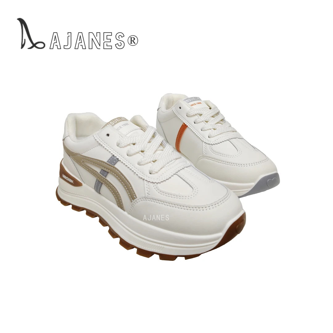 秋季新款潮版显脚小运动鞋轻便厚底阿甘跑步鞋女2431