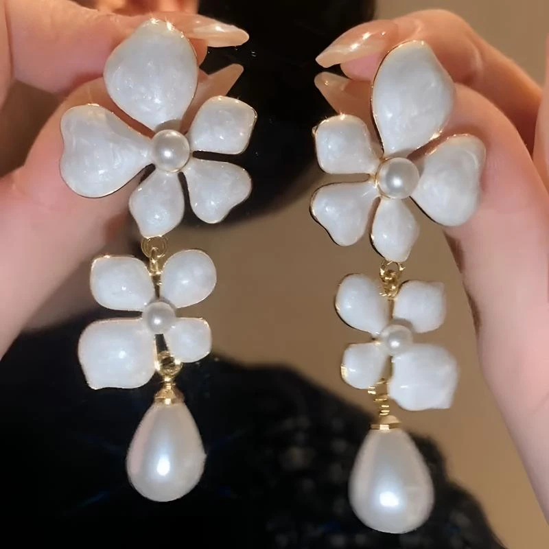 铜合金耳饰 【优雅大滴油花】手工气质白色时尚百搭复古法式长款