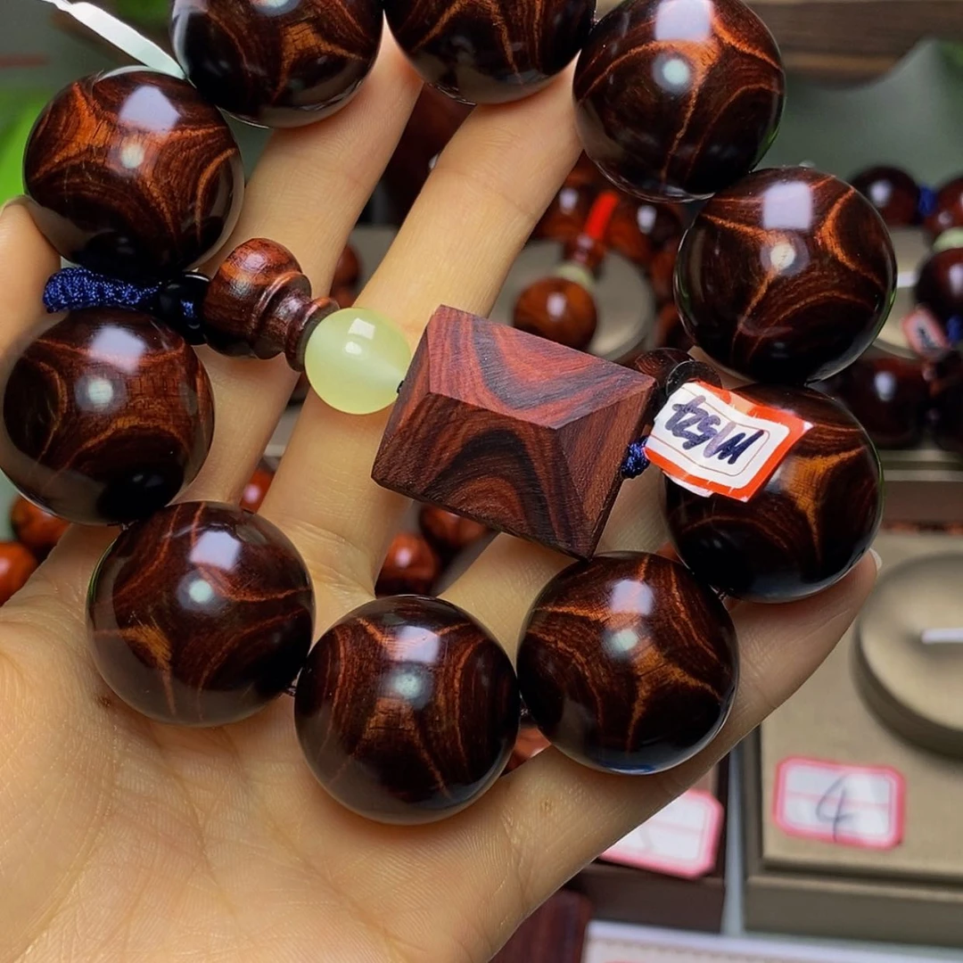 【闪购商品】木头莫*，2.5