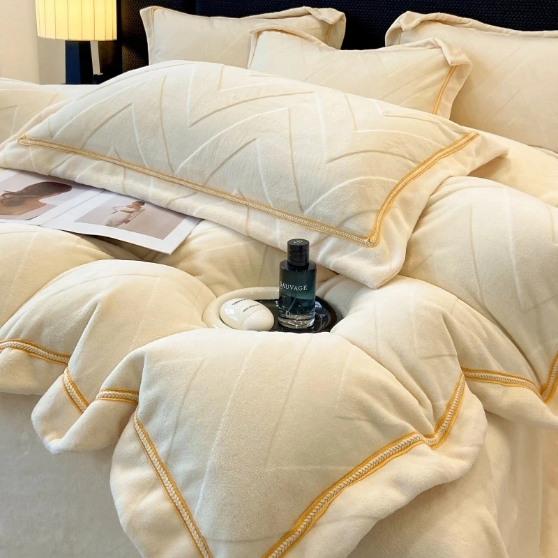 轻奢冬季加厚保暖A类牛奶绒四件套双面加厚珊瑚绒被套加绒床用品