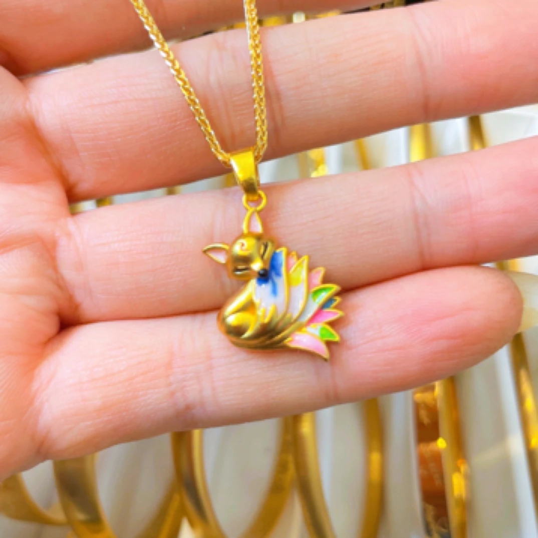 钛钢项链 可爱九尾狐项链招桃花大尾巴狐狸锁骨链渐变灵动饰品