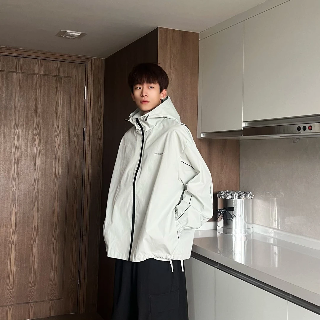 unmeasurable/不可度量户外防水冲锋外套男女宽松露营连帽夹克