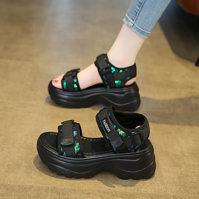 33小码厚底女凉鞋软底夏季新款百搭小个子增高休闲运动度假沙滩鞋