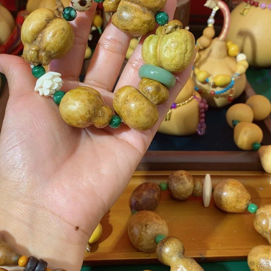 S*u蝴蝶花皮丑而不裂葫芦