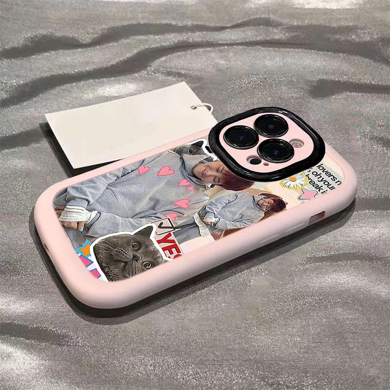 卖萌权志龙适用iphone16promax苹果15/14PLUS手机壳泡芙13p/12/11