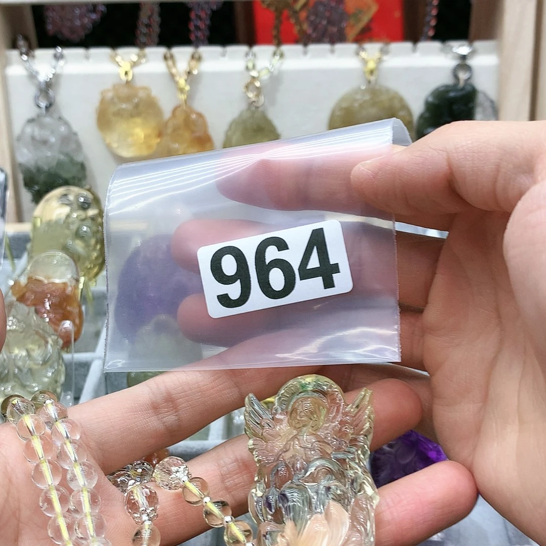 水晶颈饰合金吊坠