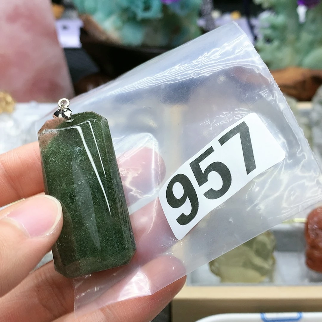 水晶颈饰未镶嵌吊坠