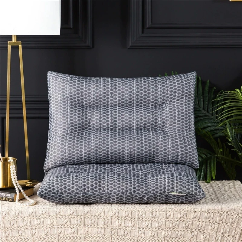 石墨烯乳胶颗粒枕护颈透气枕头芯