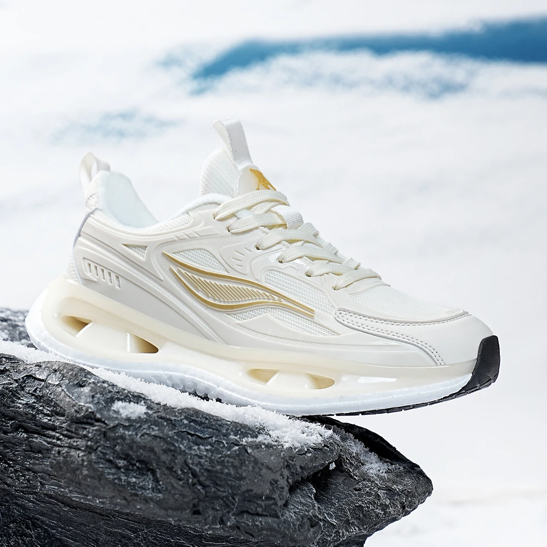 （）冬季加绒新款保罗阿曼达运动鞋跑鞋情侣