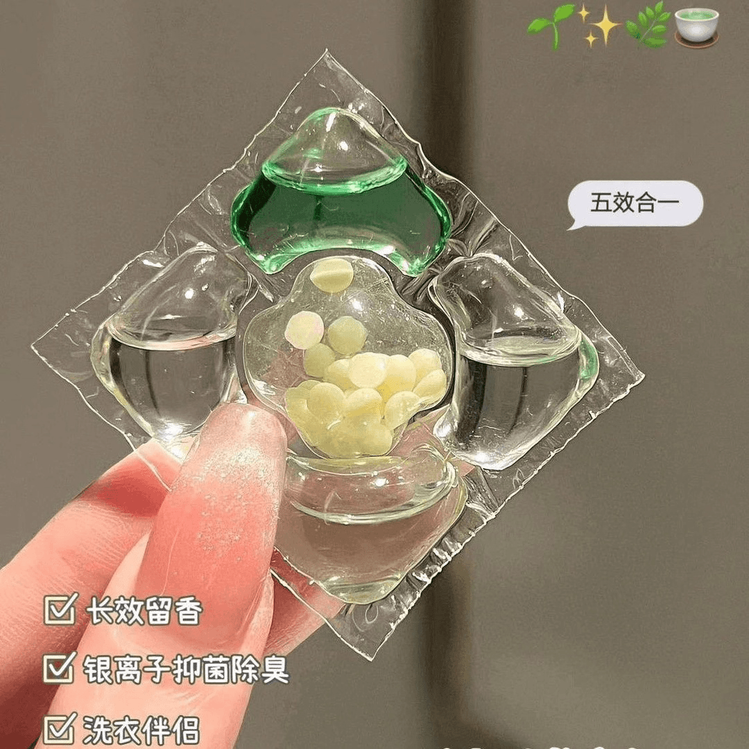 山茶花洗衣香氛凝珠留香五合一护色持久强力去污浓缩洗衣液留香珠