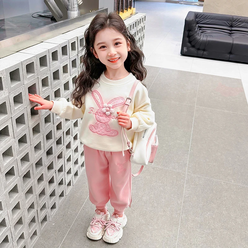 女宝宝运动套装2024春秋款洋气儿童卫衣休闲两件套韩版女童春装潮