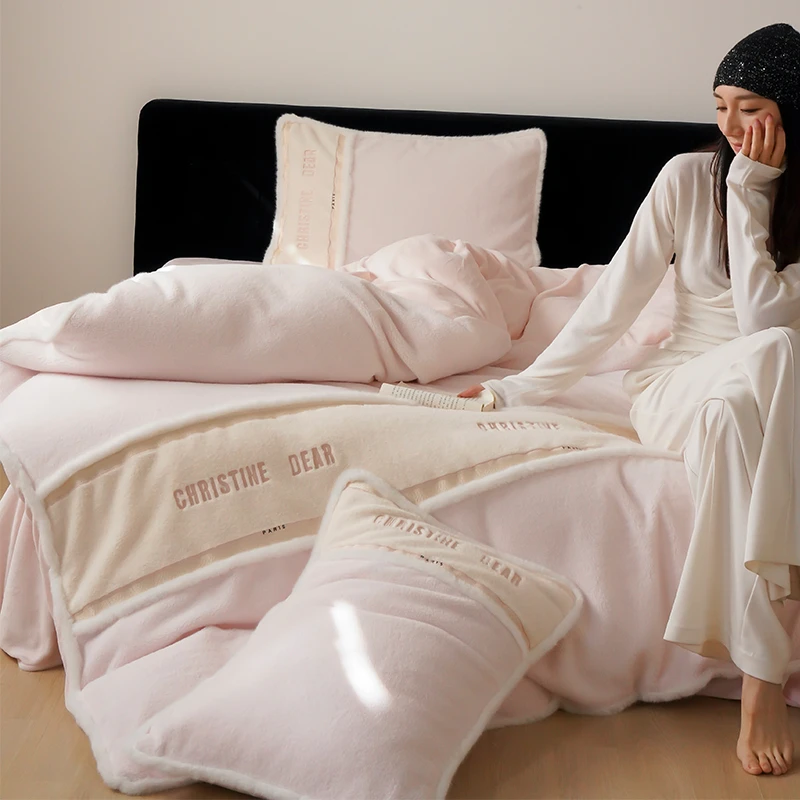 喜兹 爱丁堡 阳绵绒四件套牛奶绒升级刺绣不掉毛静电冬季加厚保暖