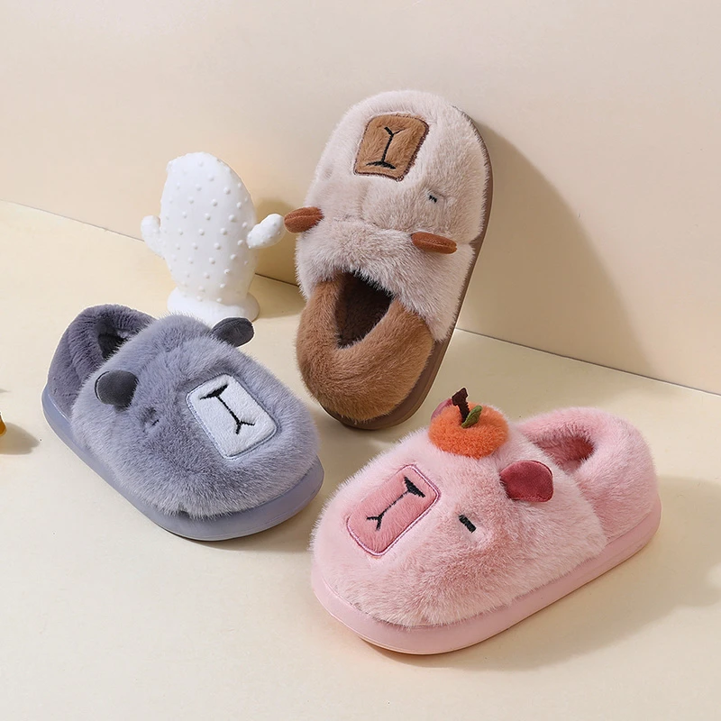 卡皮巴拉儿童棉拖鞋男孩女孩秋冬防滑包跟家居保暖可爱丑萌棉鞋