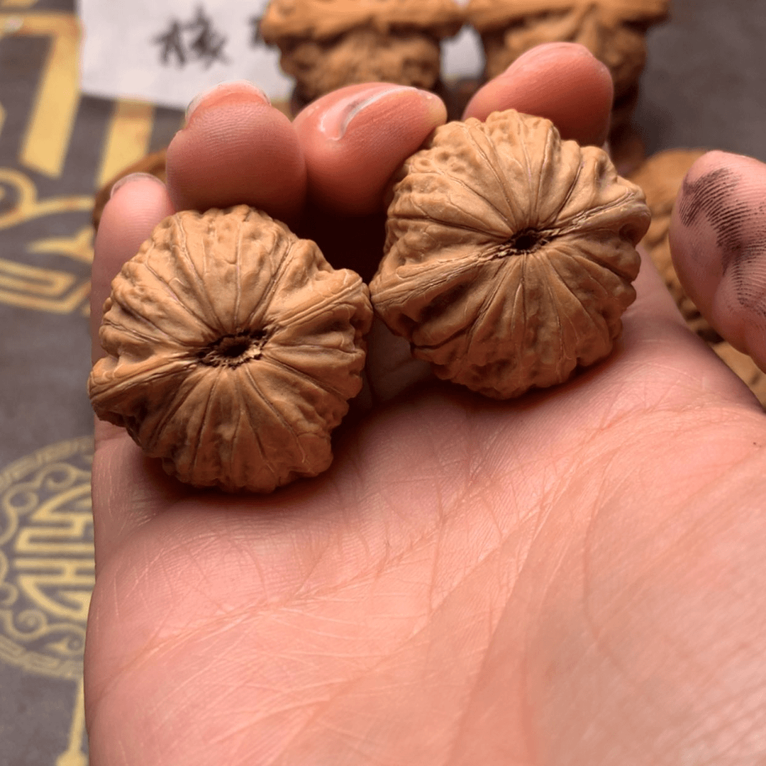 【闪购商品】文玩核桃吊坠୧****
