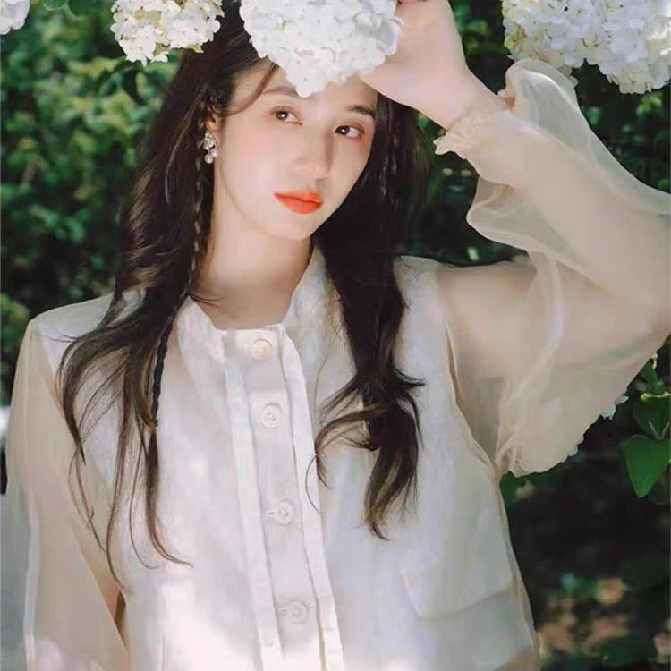 2024秋装新款欧根纱拼接独特别致上衣女温柔风甜美减龄超仙女衬衫