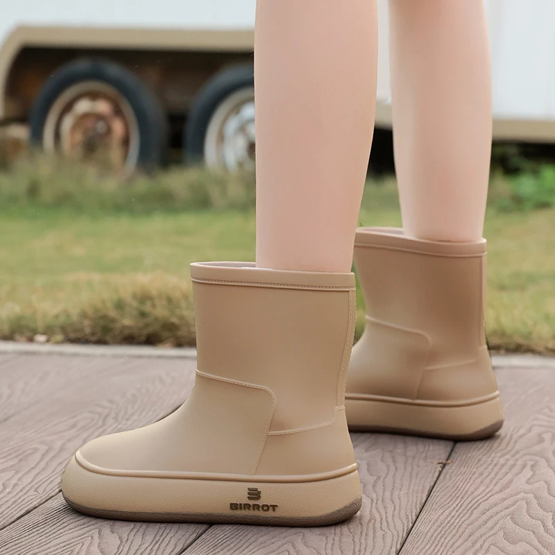 雨鞋女款时尚外穿短筒防水防滑软底水鞋雨天加绒保暖雨靴日式水靴