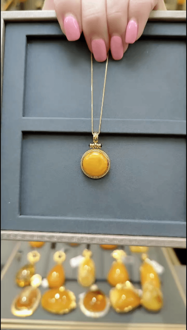 【闪购商品】蜜蜡吊坠(赠链)银S925镀金镶嵌E865蜜蜡吊坠