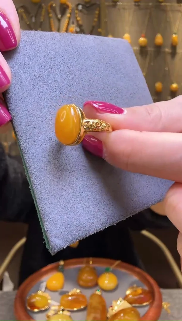 【闪购商品】蜜蜡戒指银S925镀金镶嵌A376蜜蜡戒指