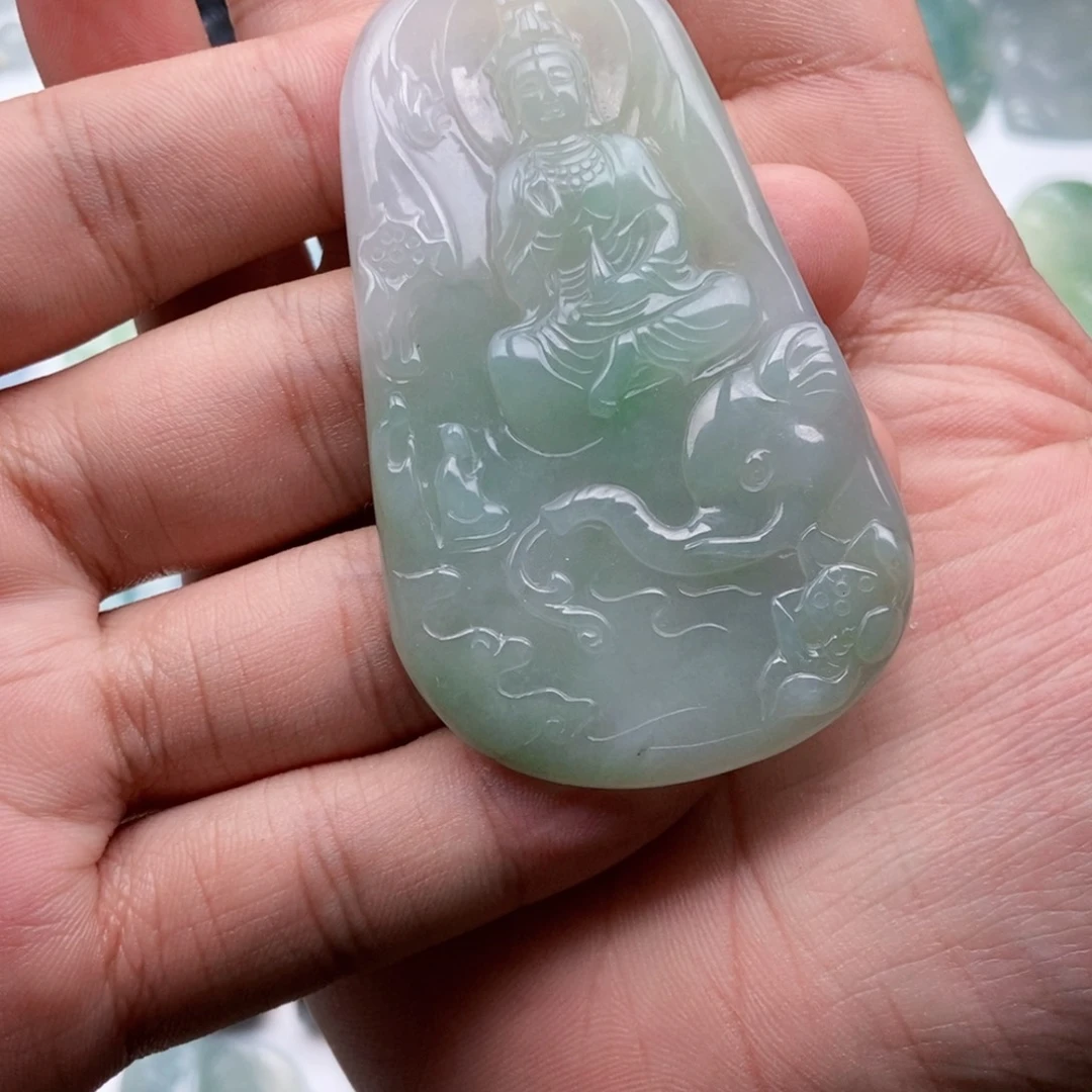 翡翠吊坠(不含链)未镶嵌熊*