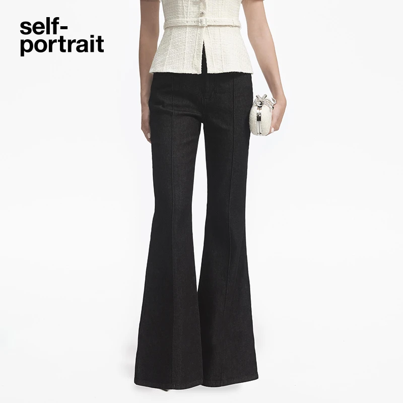 [奥莱]self-portrait 春夏新款经典黑水洗牛仔截短纽扣贴袋喇叭裤