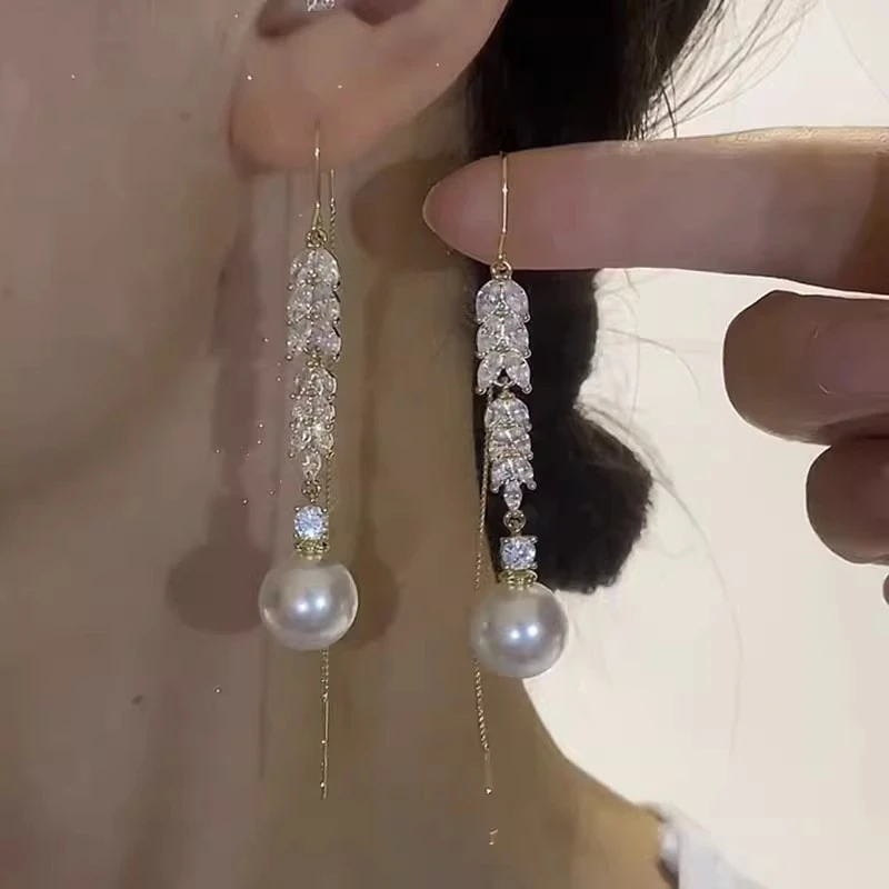 铜合金仿珍珠耳饰 仿珍珠流苏耳线名媛风金色长款气质百搭耳环女