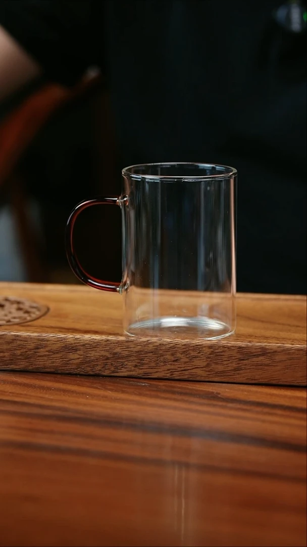 【闪购商品】个人绿茶杯唬迫色300毫升