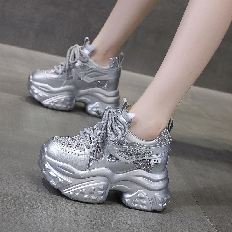 爆款厚底老爹鞋软底秋冬加绒新款10cm内增高网红2025今年流行鞋子