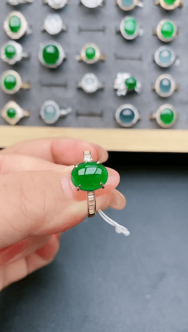【闪购商品】翡翠戒指银S925镶嵌5080