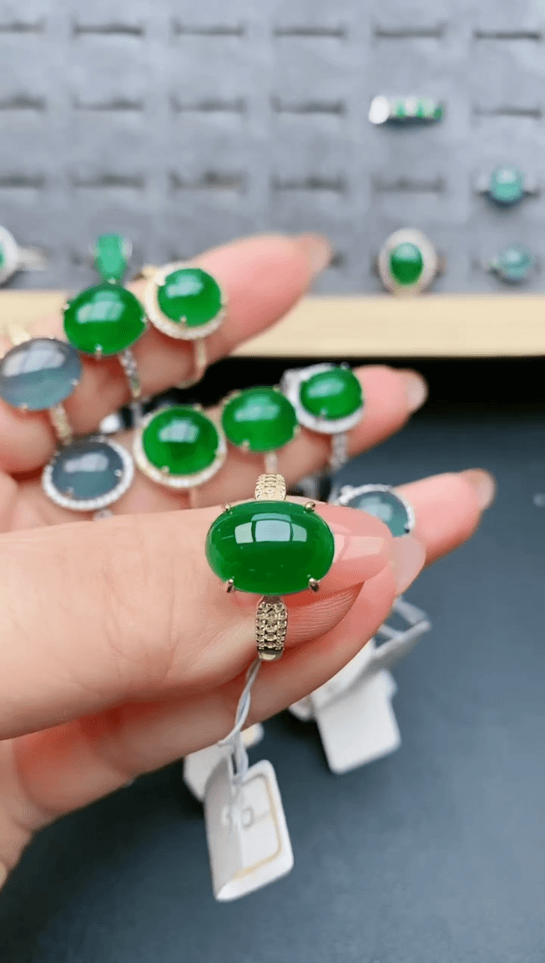 【闪购商品】翡翠戒指银S925镶嵌0580