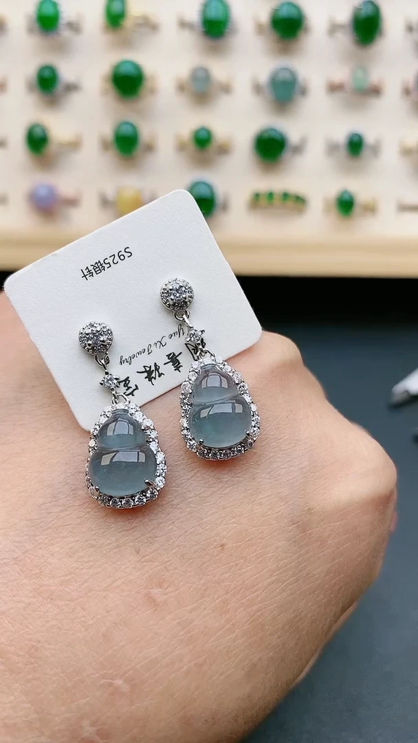 【闪购商品】翡翠耳饰银S925镶嵌5500