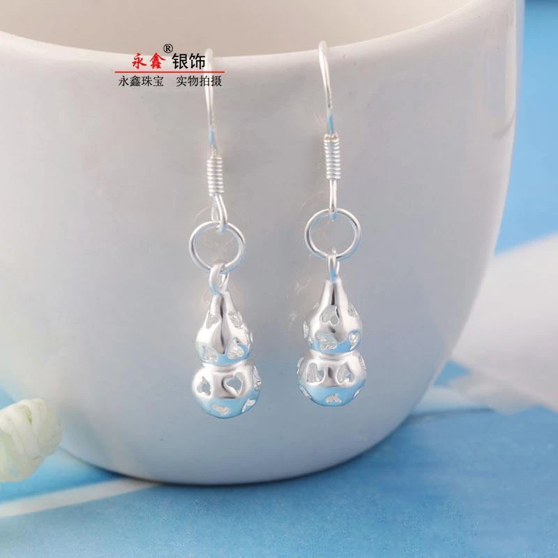 足银耳饰 999纯银耳坠女短款葫芦耳饰小众设计养耳洞轻奢时尚银饰