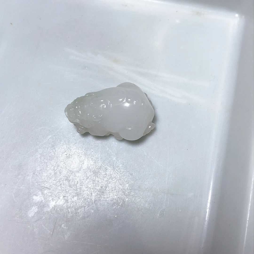 石英质玉颈饰未镶嵌
