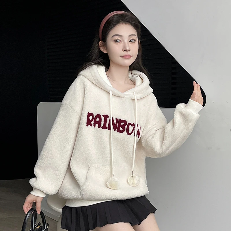 秋冬加绒卫衣女保暖休闲气质时尚百搭显瘦上衣连帽长袖减龄小衫女