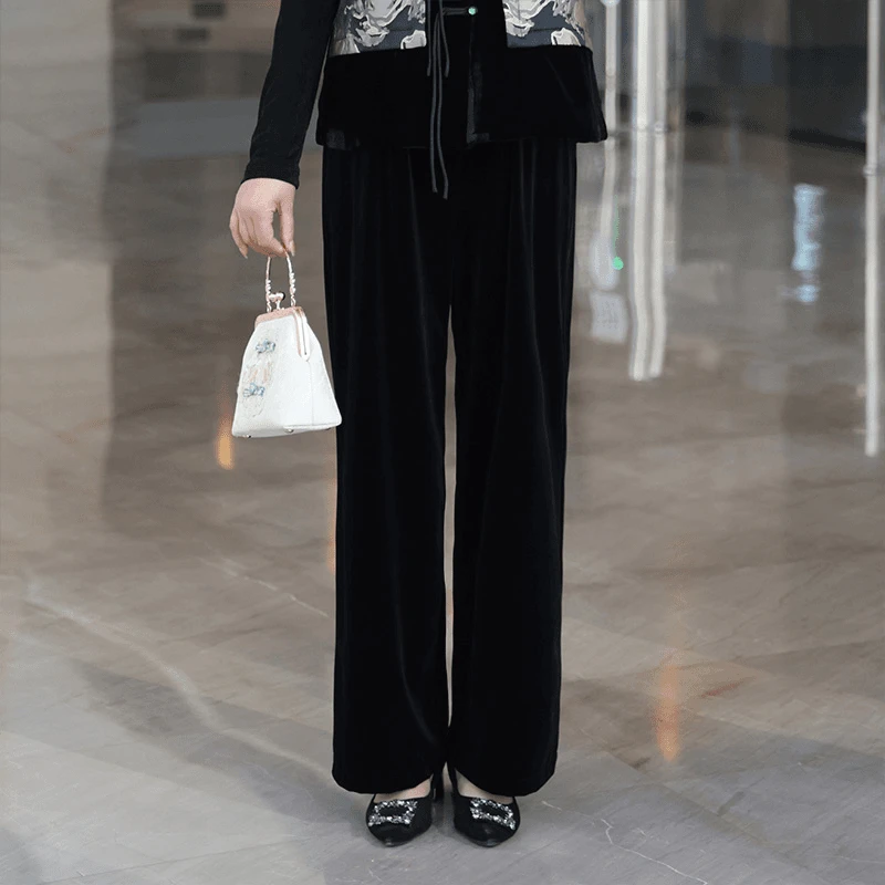时尚妈妈秋装2024新款洋气中老年人女百搭丝绒裤