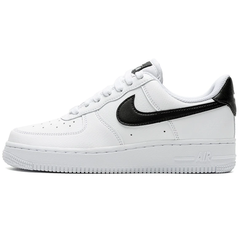 NIKE/耐克女款耐磨黑白复古纯白板鞋低帮空军1秋冬 DD8959103 *TJ