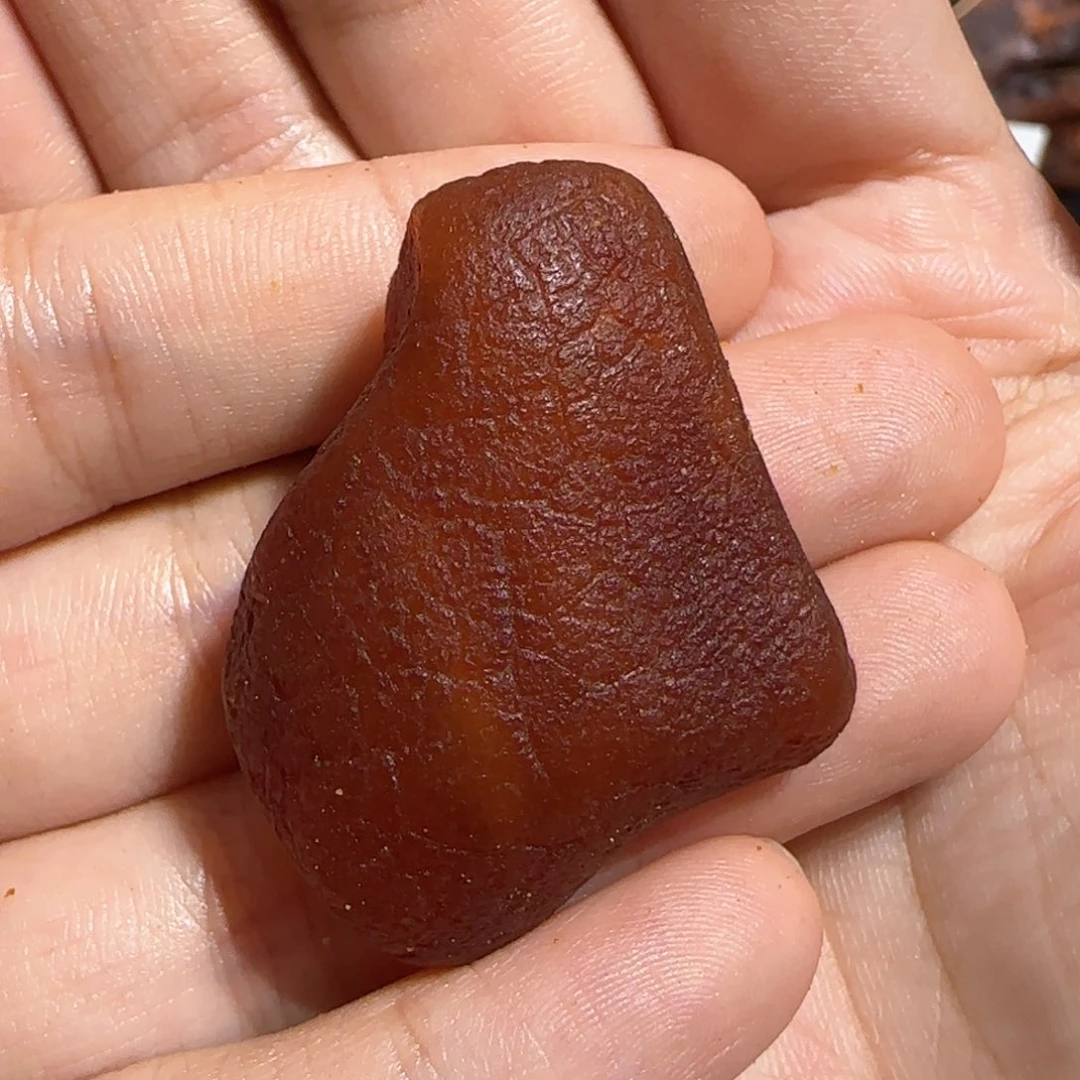 定制琥珀未镶嵌顾客