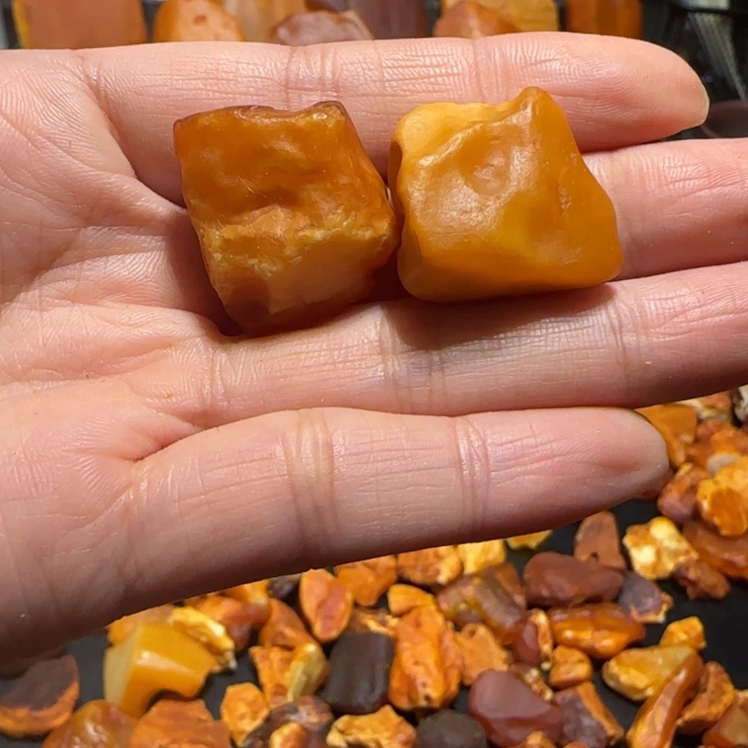 【闪购商品】定制琥珀未镶嵌玫**士