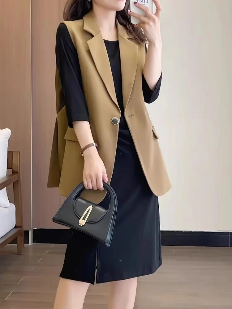 休闲时尚西装马夹女高级感气质百搭宽松无袖坎肩后背双开叉女马夹