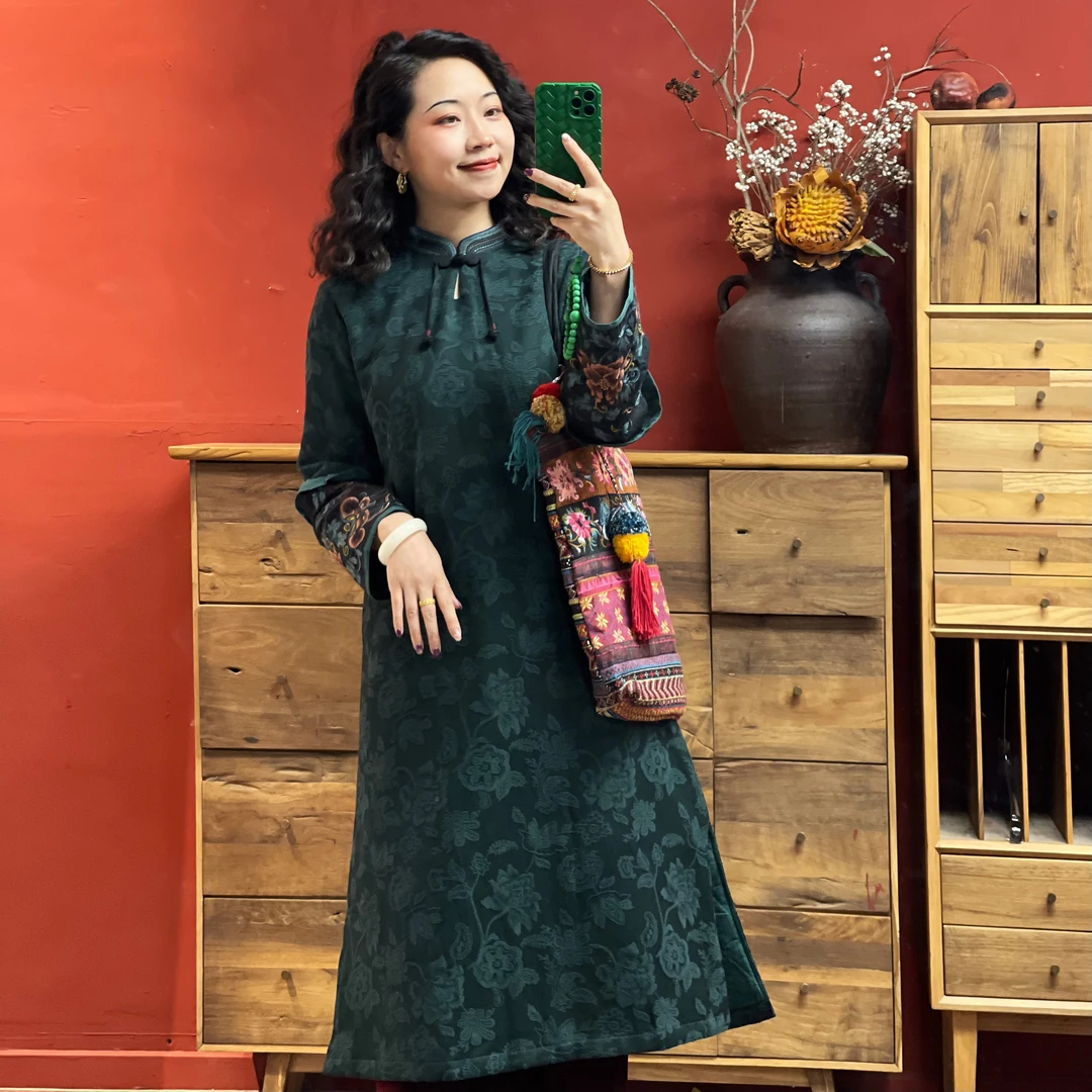 羊在在原创设计民族风提花刺绣花边连衣裙茶服a字裙秋冬L24XL0274