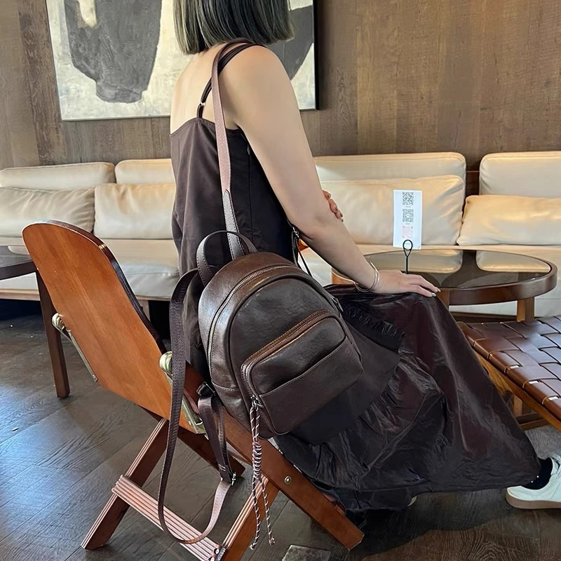 复古大容量牛皮双肩包女2024新款高级感真皮女包短途旅游休闲背包