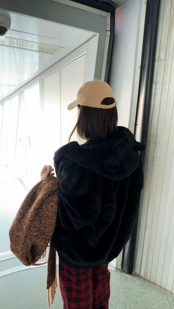 【HoorayLin】明星同款小熊耳朵超厚过冬外套#KHB1057