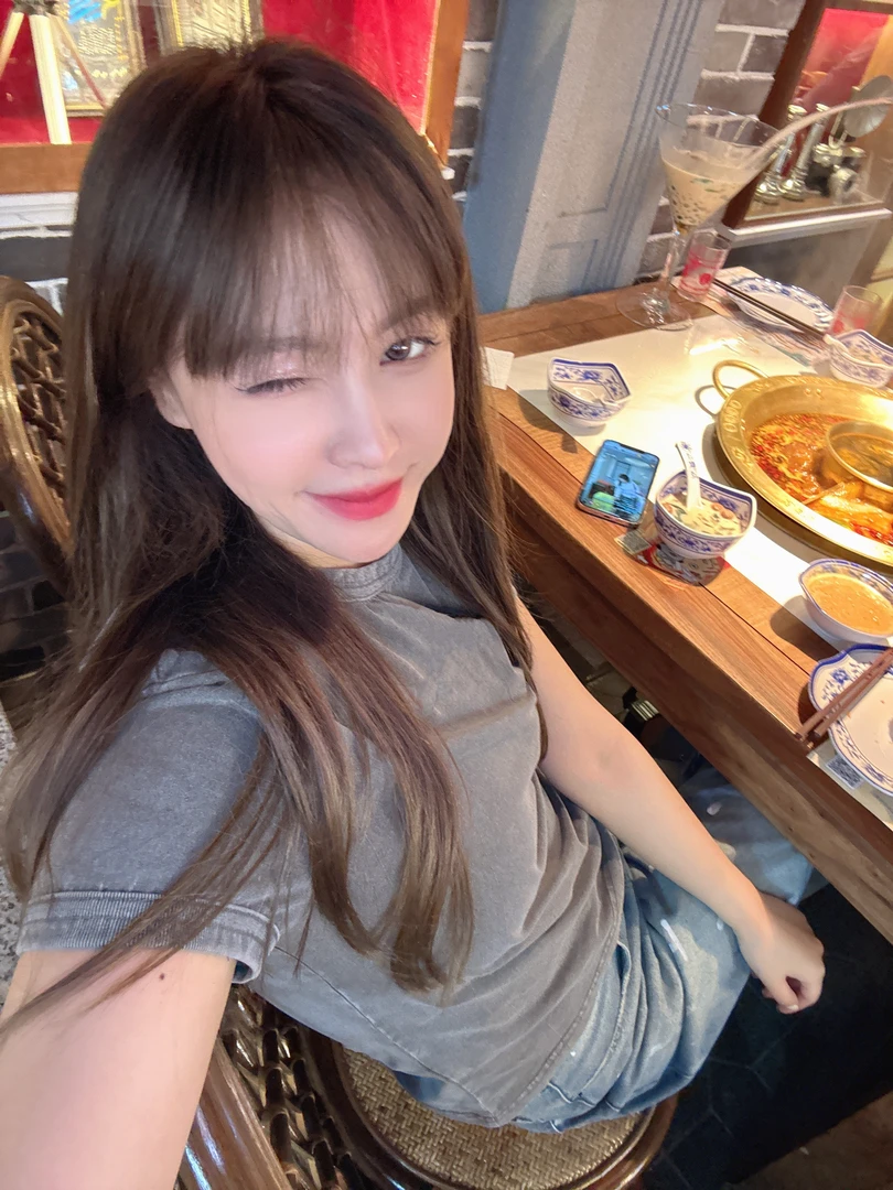 【HoorayLin】Ac的做旧t做了好久水洗很麻烦的短袖#QD035