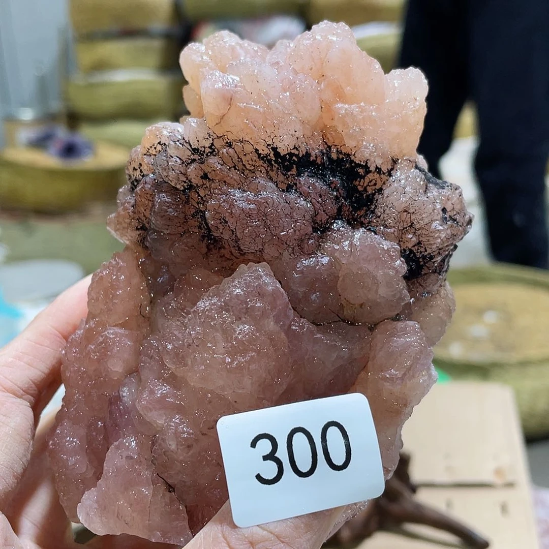 水晶摆件……未镶嵌